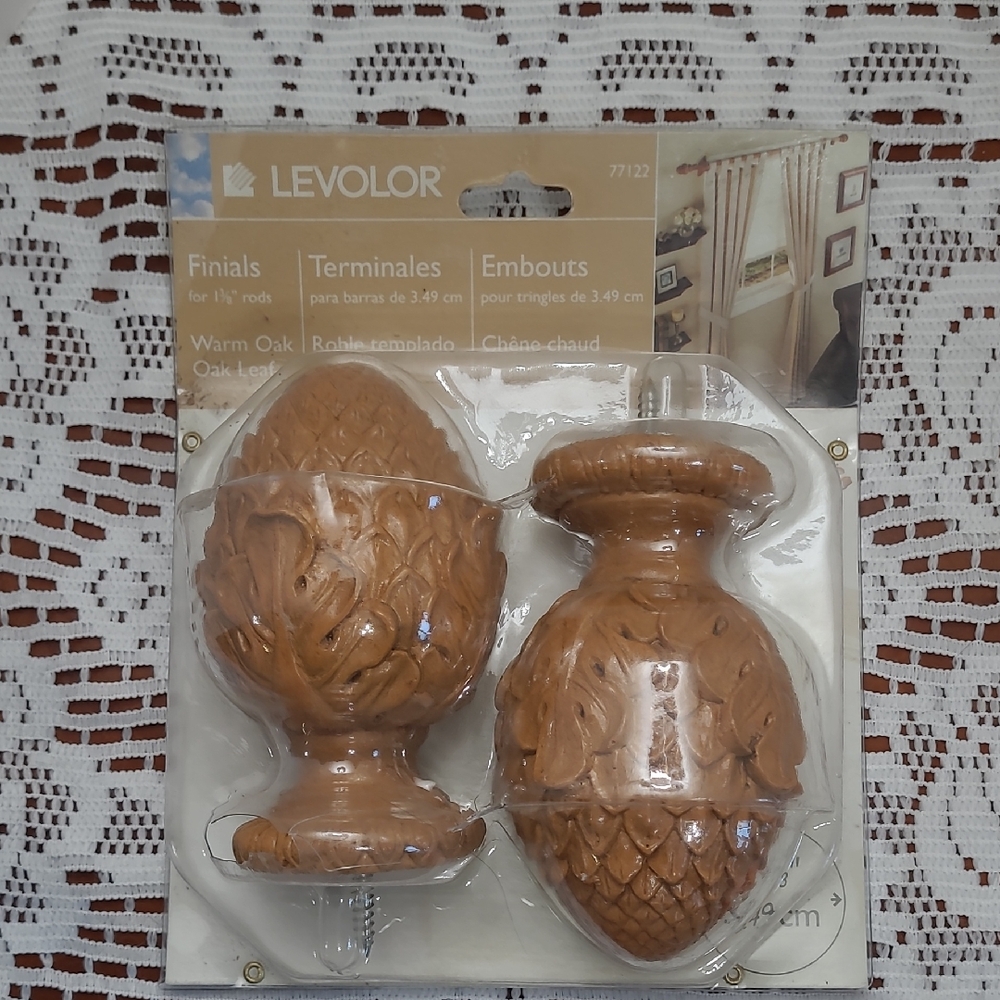 Oak Finials for Home Decor